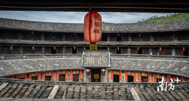 花萼楼是梅州客家文化的“名片”之一。